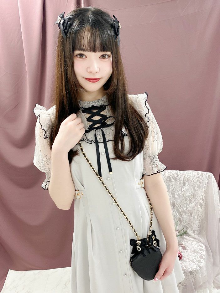 ロリィタ　スカラップフリルリボンハンドバッグ　オフ白 サマンサベガ SAMANTHAVEGA フリルフラップバッグ 小 (ホワイト