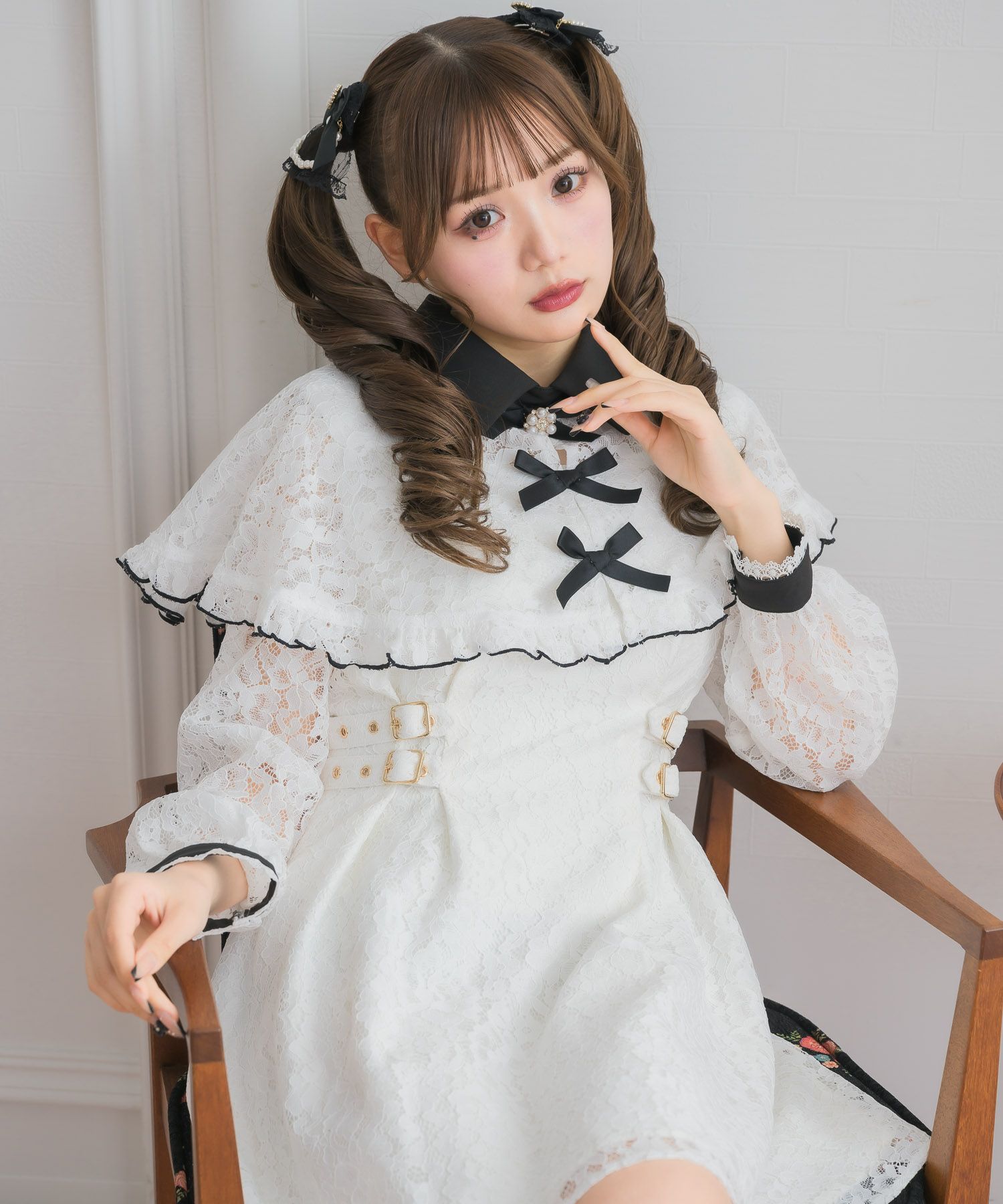 【最終値下げ】 Crossケープ付きワンピース レースケープワンピース | Rlab store