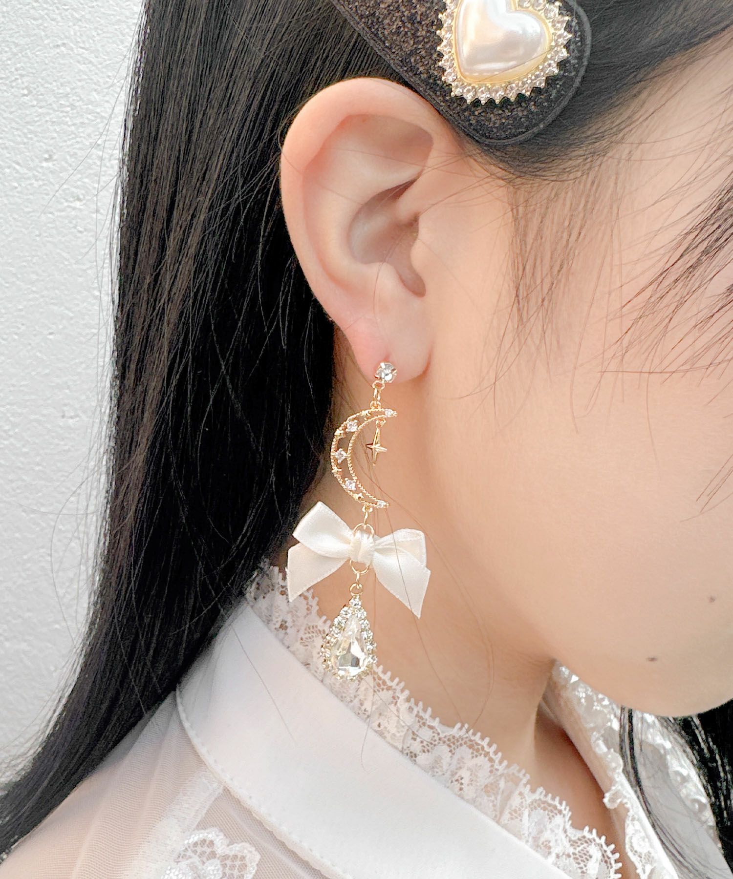 クリスタルムーンリボンピアス | Rlab store