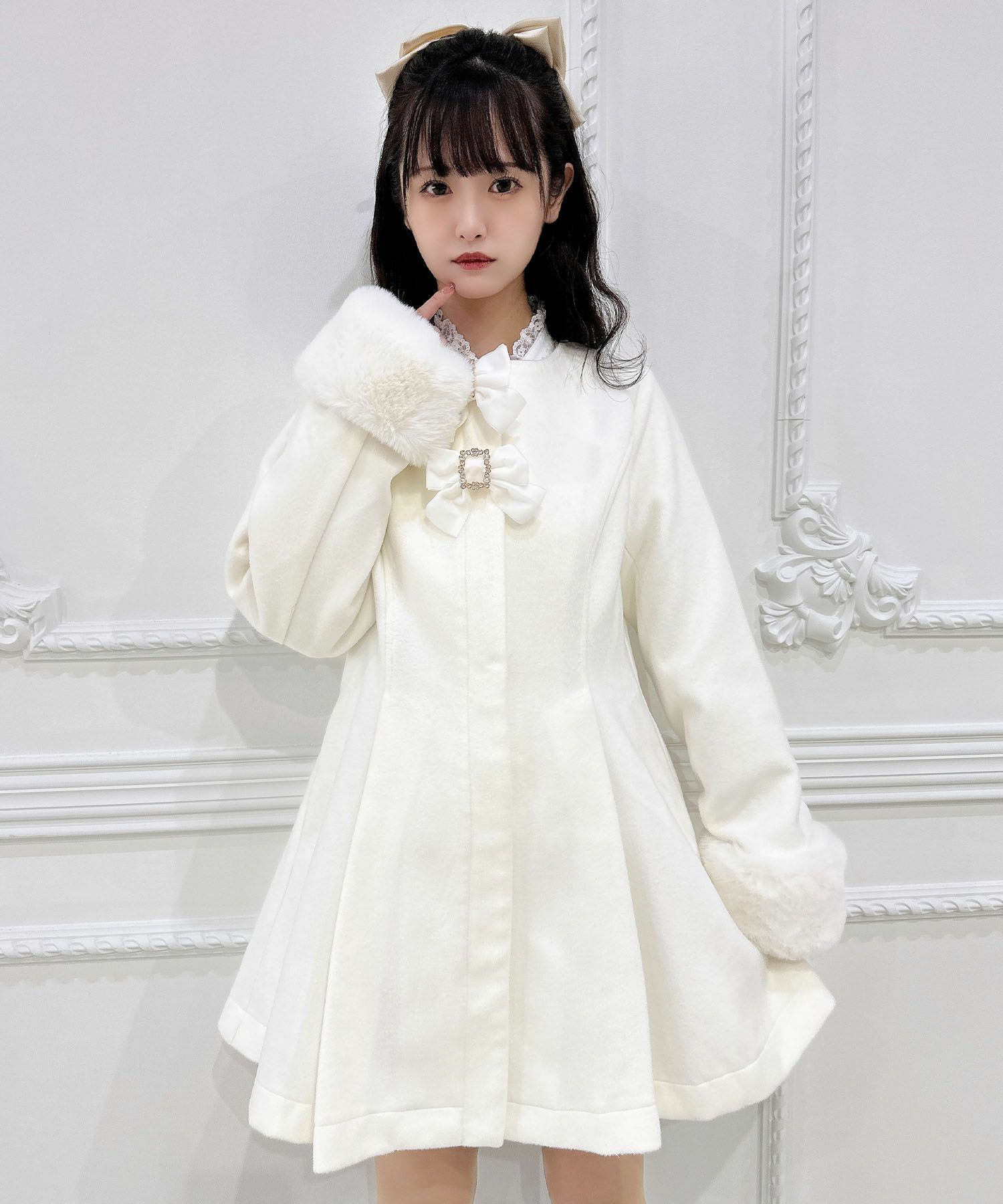 ファーティぺット付きトリプルリボンコート | Rlab store