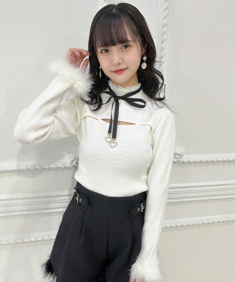 ファーカフスデコルテ開きニット | Rlab store