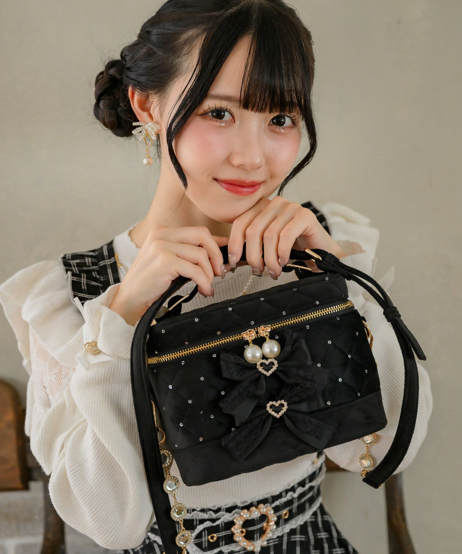 キルティング宝石リボンポシェット 濃いピンク Wリボン キルティング バニティーBAG | Rlab store