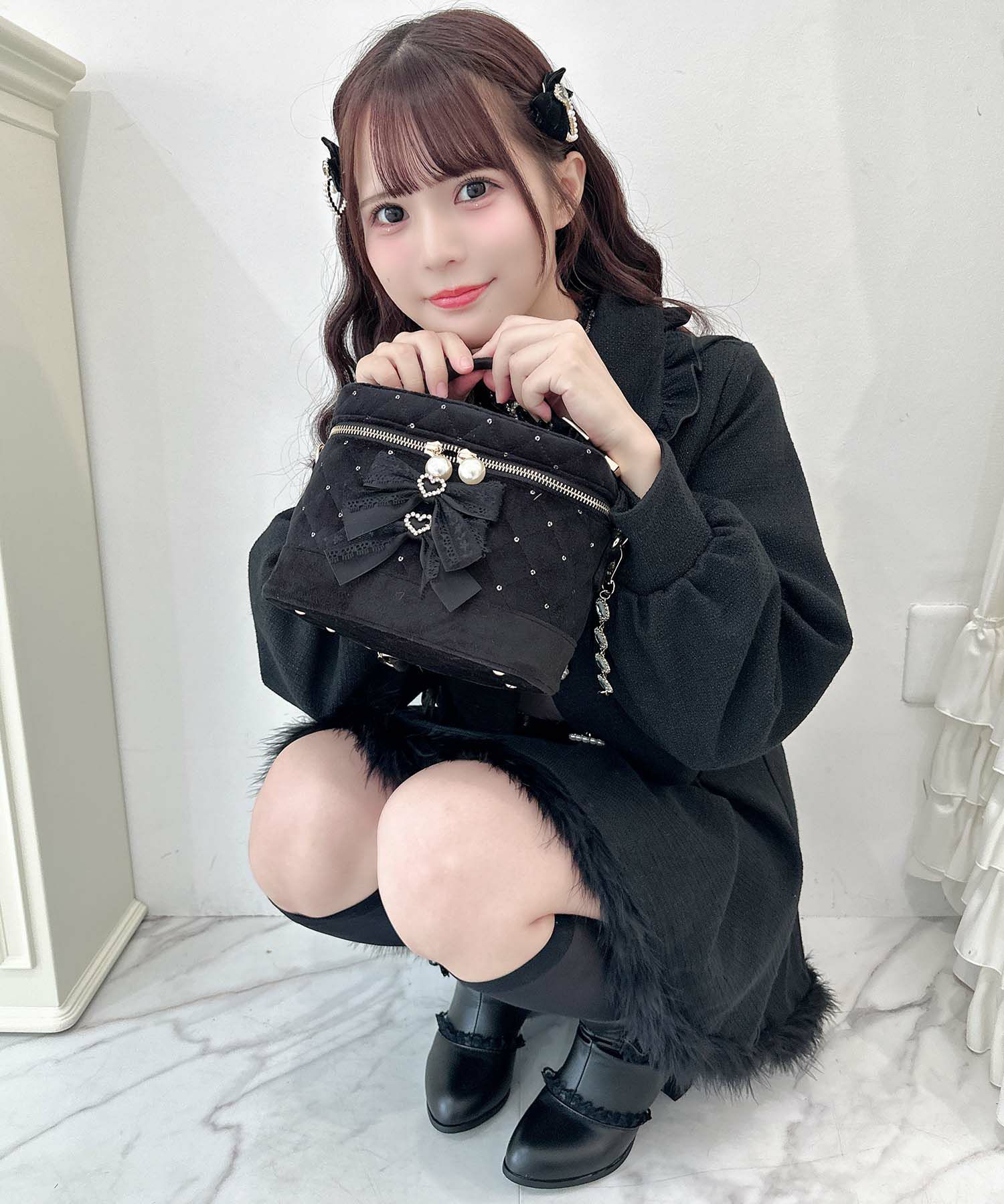 専用　新品　yukiemon テキスタイルバニティバック　リボンボーダーブラック 専用 新品 yukiemon テキスタイルバニティバック リボンボーダーブラック