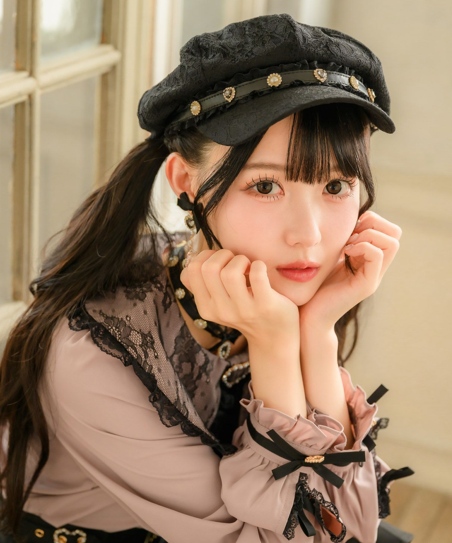 ROJITA レースフリルビジュベルト付きキャスケット ブラック レースフリルビジュベルト付きキャスケット | Rlab store