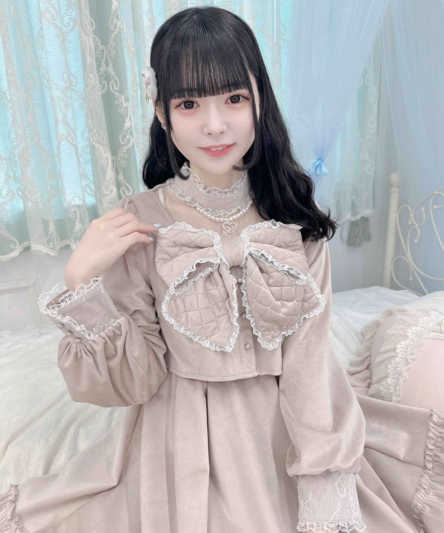 スタンドカラーBIGリボンワンピース | Rlab store
