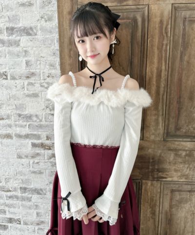 クリスマスローズ٩(๑❛ᴗ❛๑)۶専用ページ 刺繍肩開きラッフルトップス | Rlab store