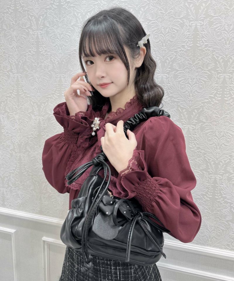 ハートミラーチャーム付きギャザーショルダーバック | Rlab store