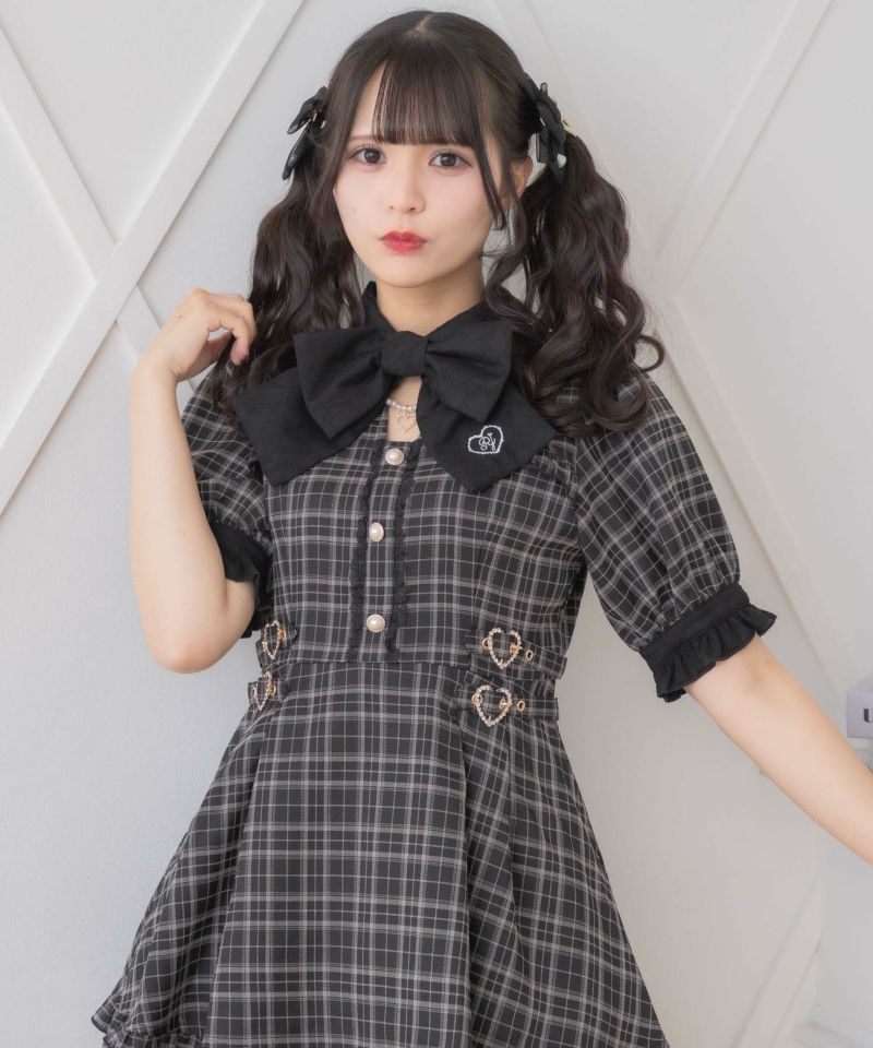 リボンロゴ入りサイドバックルセットアップ | Rlab store