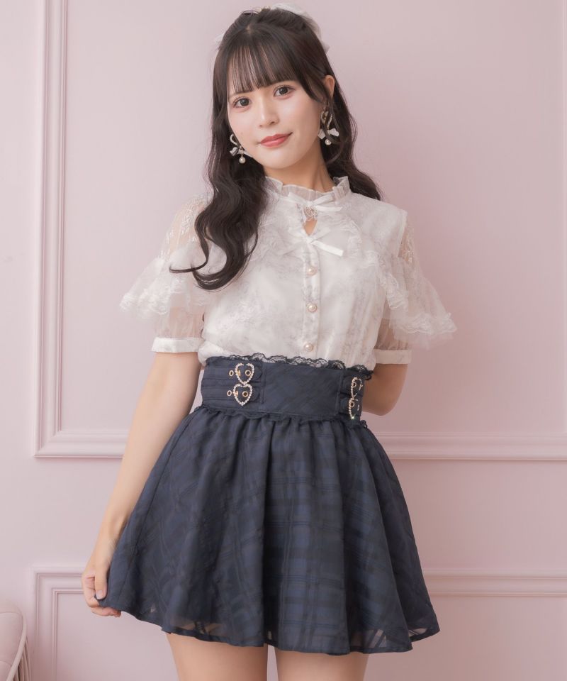 Drawer 花柄　ブラウス　ブラック ラッフル花柄ブラウス | Rlab store