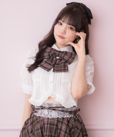 地雷 ロジータ ブラウス フリル リボン ブローチ スカパン セットアップ ❤︎ ロジータ ROJITA パールチェーンリボンブローチ付ブラウス