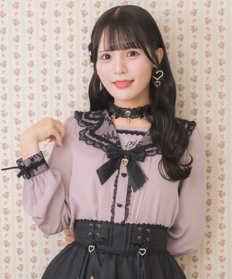ヘヨン　hyeon shishu blouse 刺繍ブラウス HYEON shishu blouse Black - メルカリ
